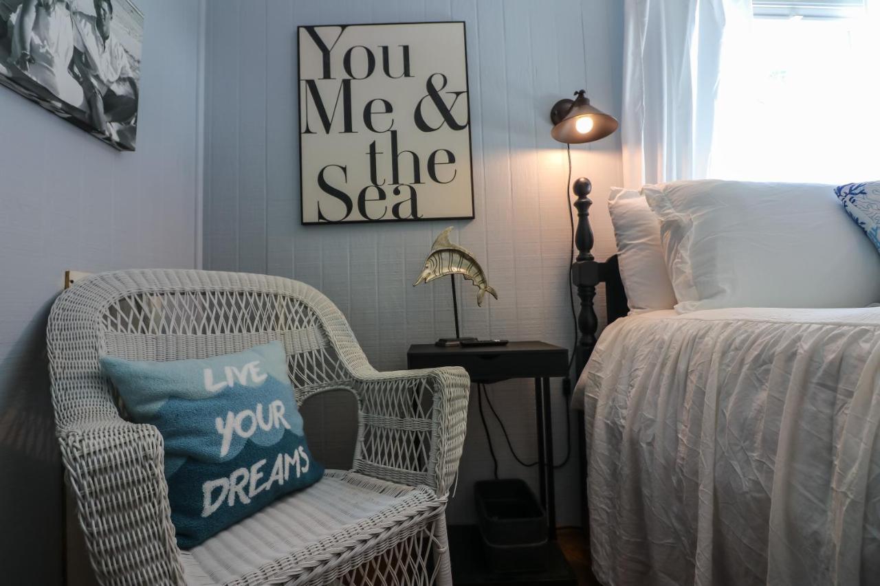 One-Of-A-Kind Beach Home With Lounge Bar Game Room Galveston Exteriör bild