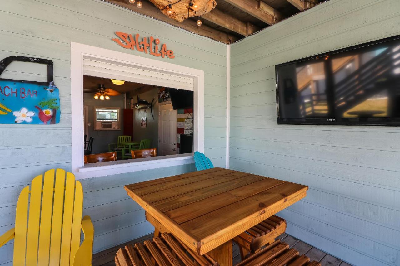 One-Of-A-Kind Beach Home With Lounge Bar Game Room Galveston Exteriör bild