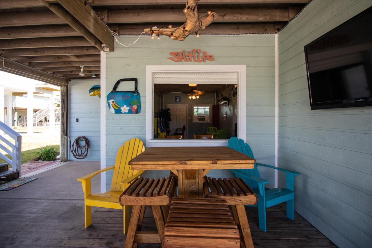 One-Of-A-Kind Beach Home With Lounge Bar Game Room Galveston Exteriör bild
