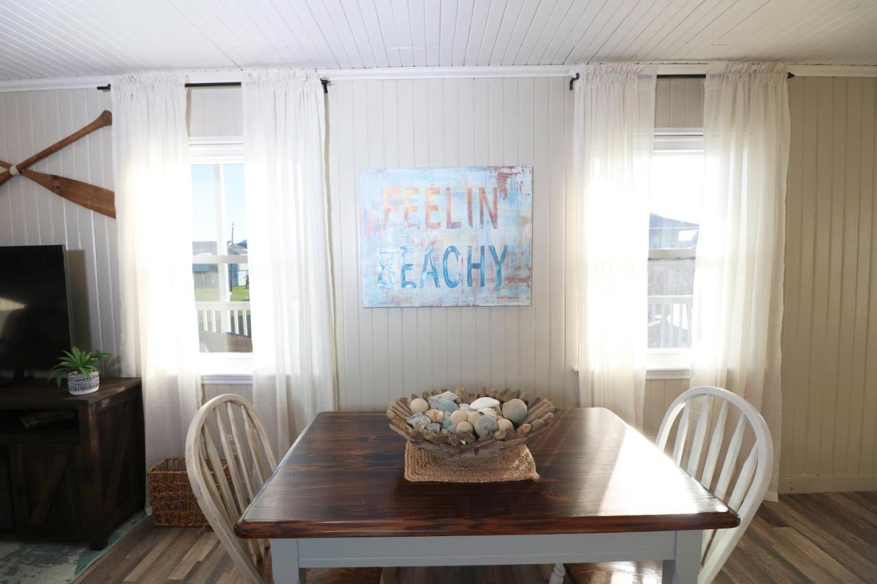 One-Of-A-Kind Beach Home With Lounge Bar Game Room Galveston Exteriör bild